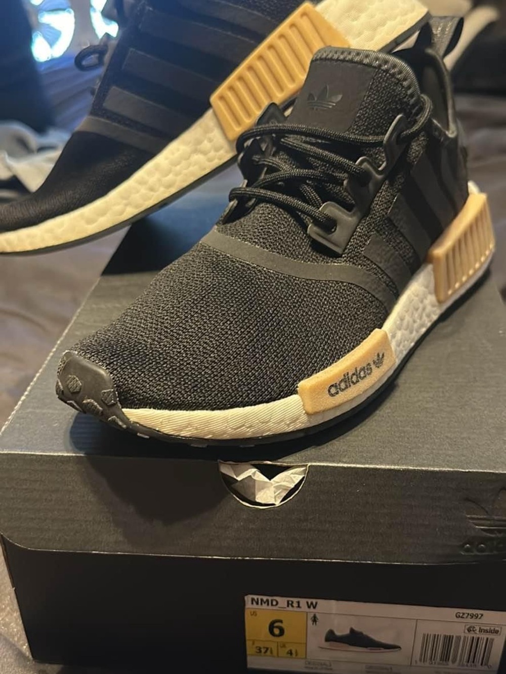 Adidas NMD_R1 Black